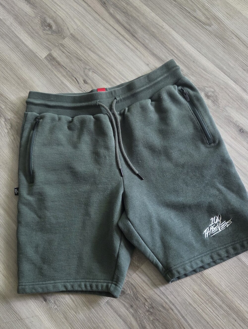 100 Thieves Shorts Men’s Size Medium Green Fleece‎ Athletic Sweat Shorts